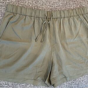 Banana Republic Sage Green Women's Athletic Shorts